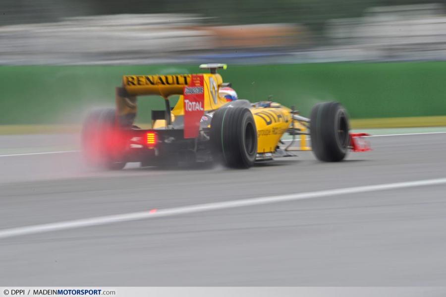 f1-20100723123824-2011.jpg